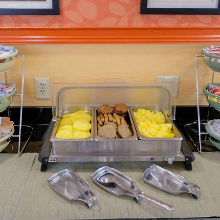 Quality Inn & Suites לקסינגטון מראה חיצוני תמונה