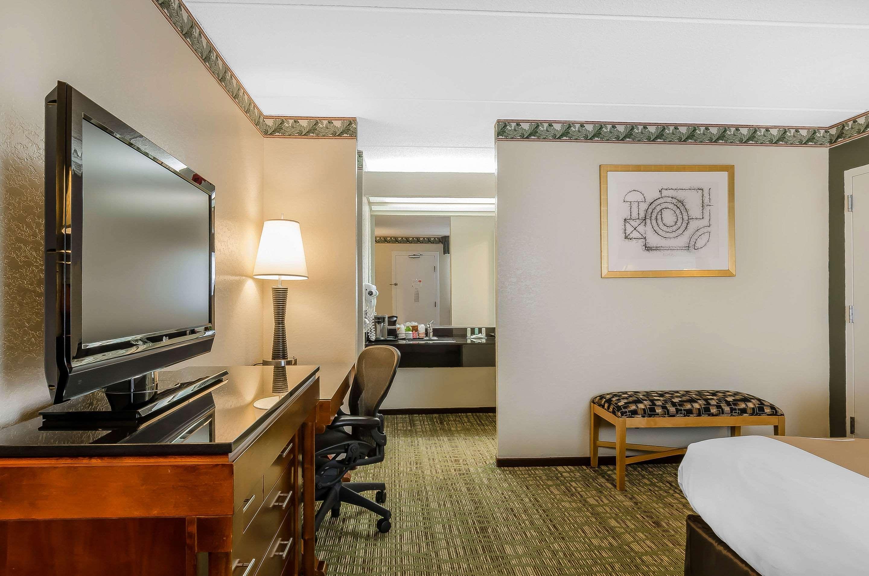 Quality Inn & Suites לקסינגטון מראה חיצוני תמונה