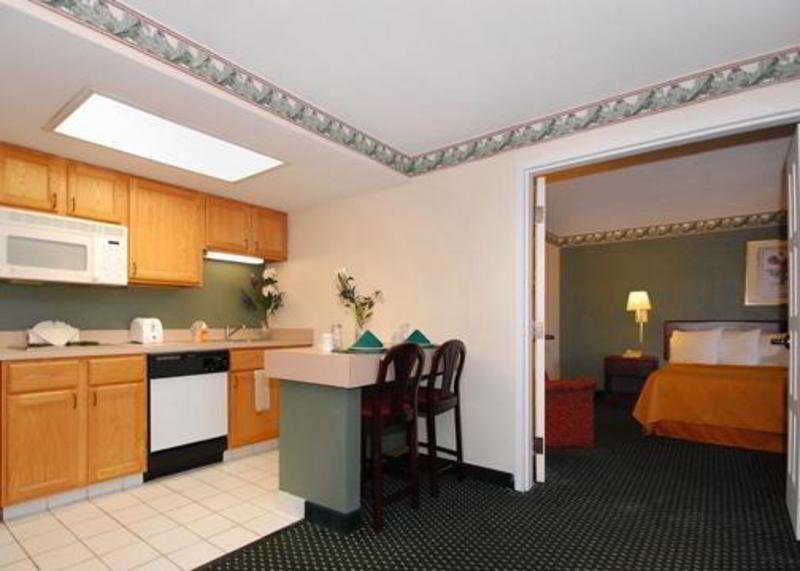 Quality Inn & Suites לקסינגטון מראה חיצוני תמונה